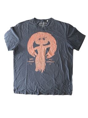 GUESS Black Short Sleeve Tee with Coral Graphic size L